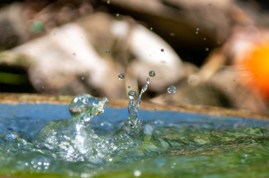 Vildmarksbad med udvendig ovn & luftjacuzzi (Bemærk at badet leveres med cylindrisk ovn)
